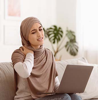 علاج الكتف المتجمد والإصابات